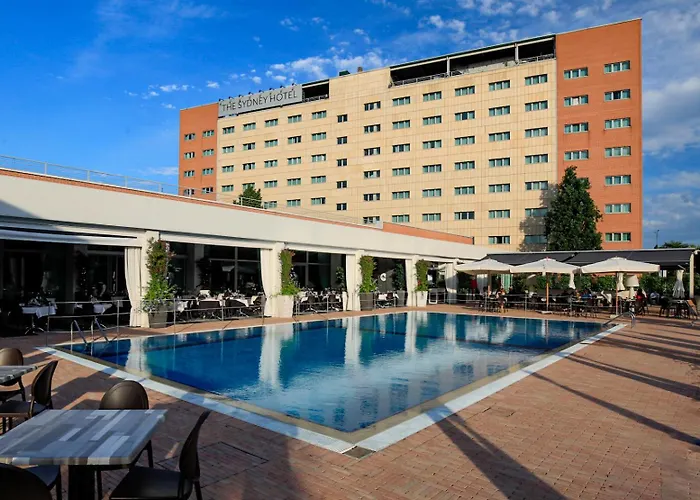 The Sydney Hotel Bologne